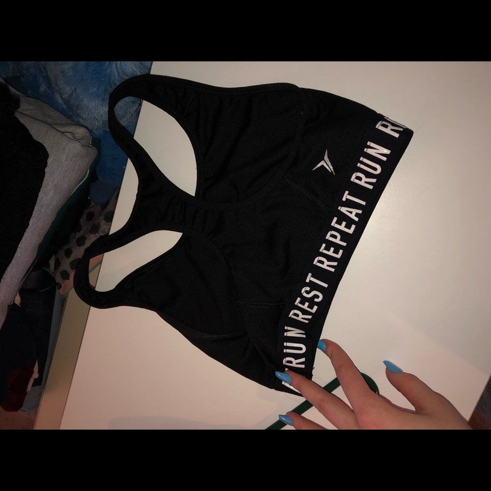 Sports bra